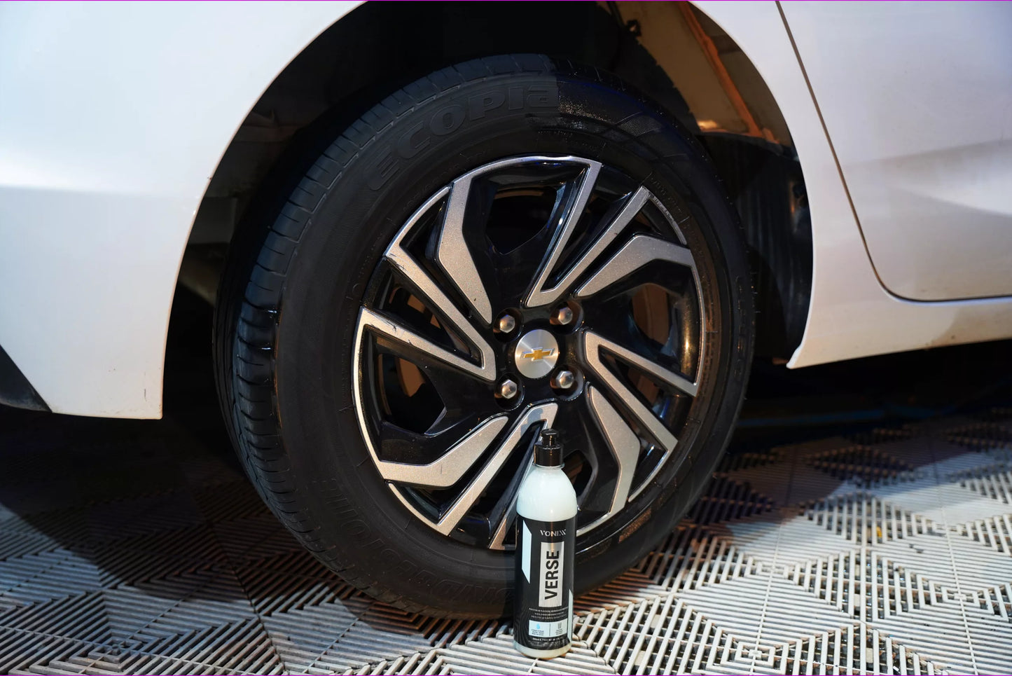 VERSE Plastic, Rubber & Engine Protectant