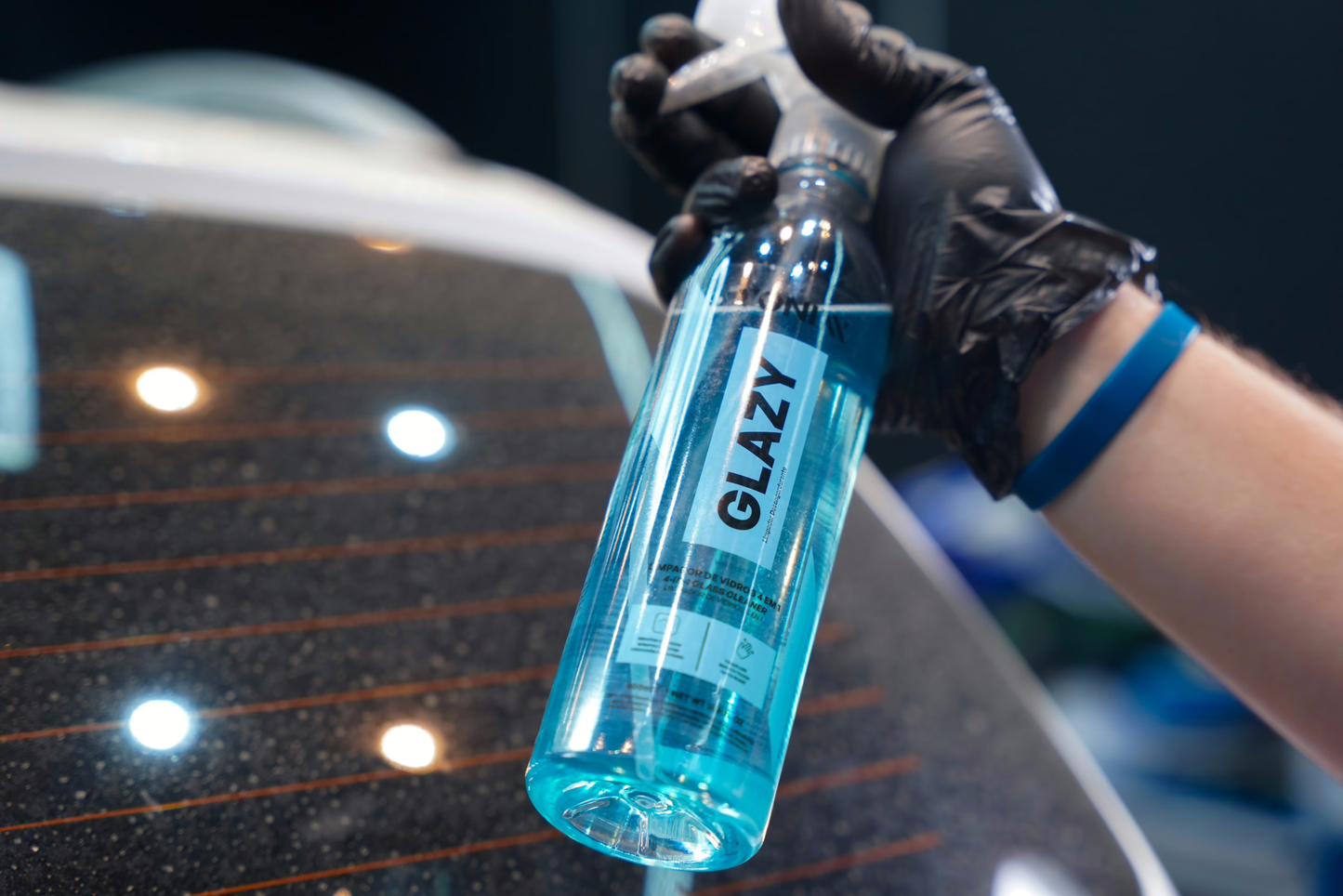 GLAZY 4-in-1 Glass Cleaner